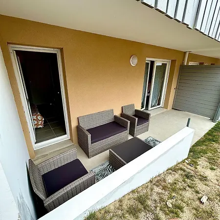 Au Bord De La Et De La Foret Apartament