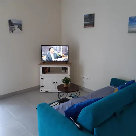 Au Bord De La Et De La Foret Apartament *