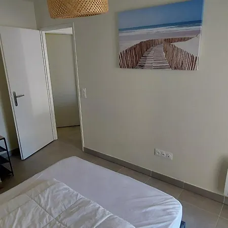 Au Bord De La Et De La Foret Apartamento *